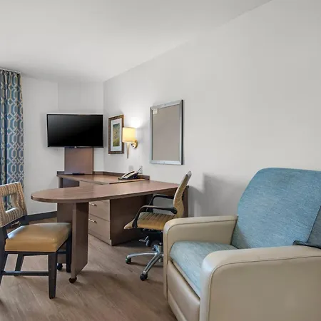 Candlewood Suites - Pensacola - University Area By Ihg Ferry Pass Exterior photo