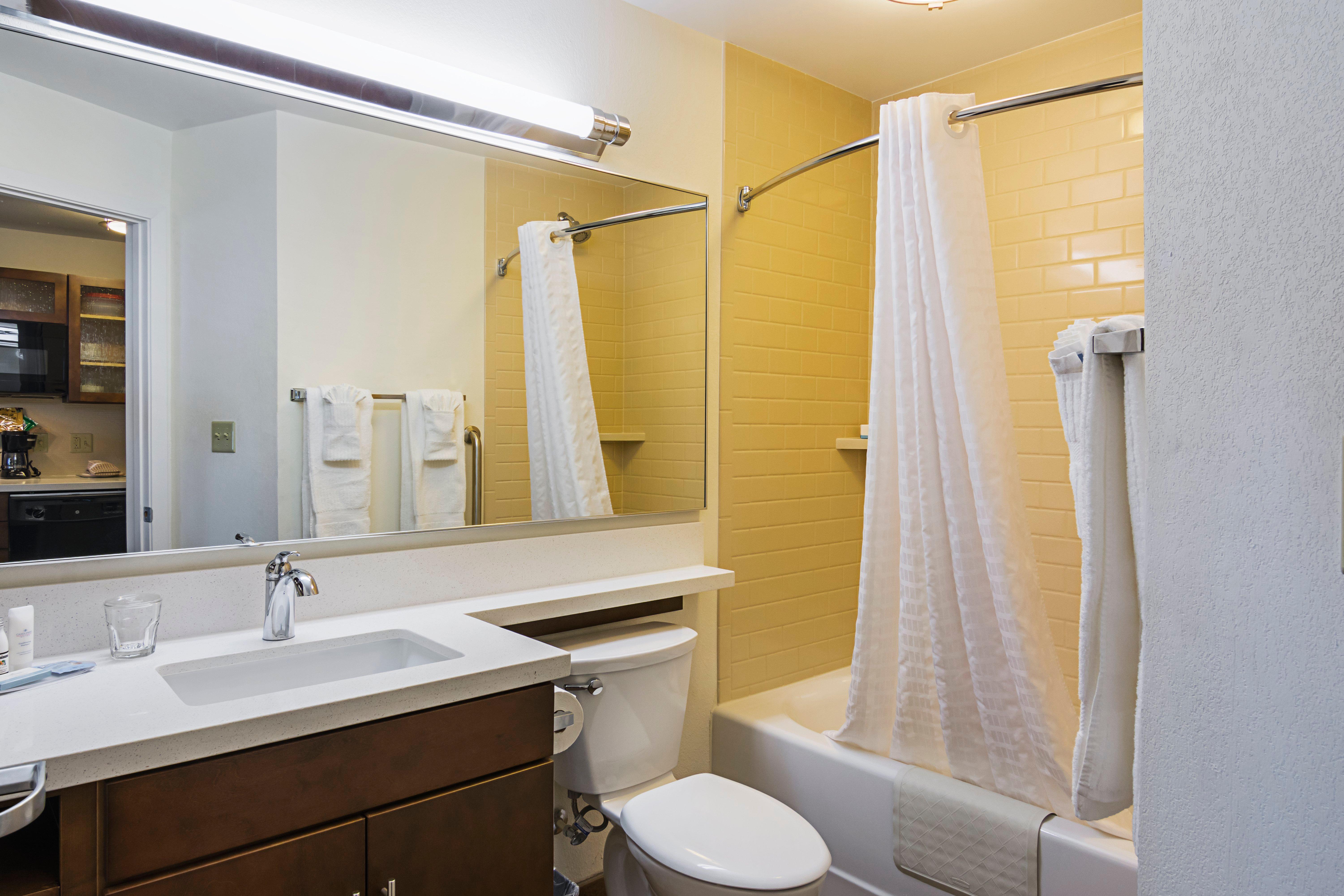 Candlewood - Pensacola - Area By Ihg Hotel 3*