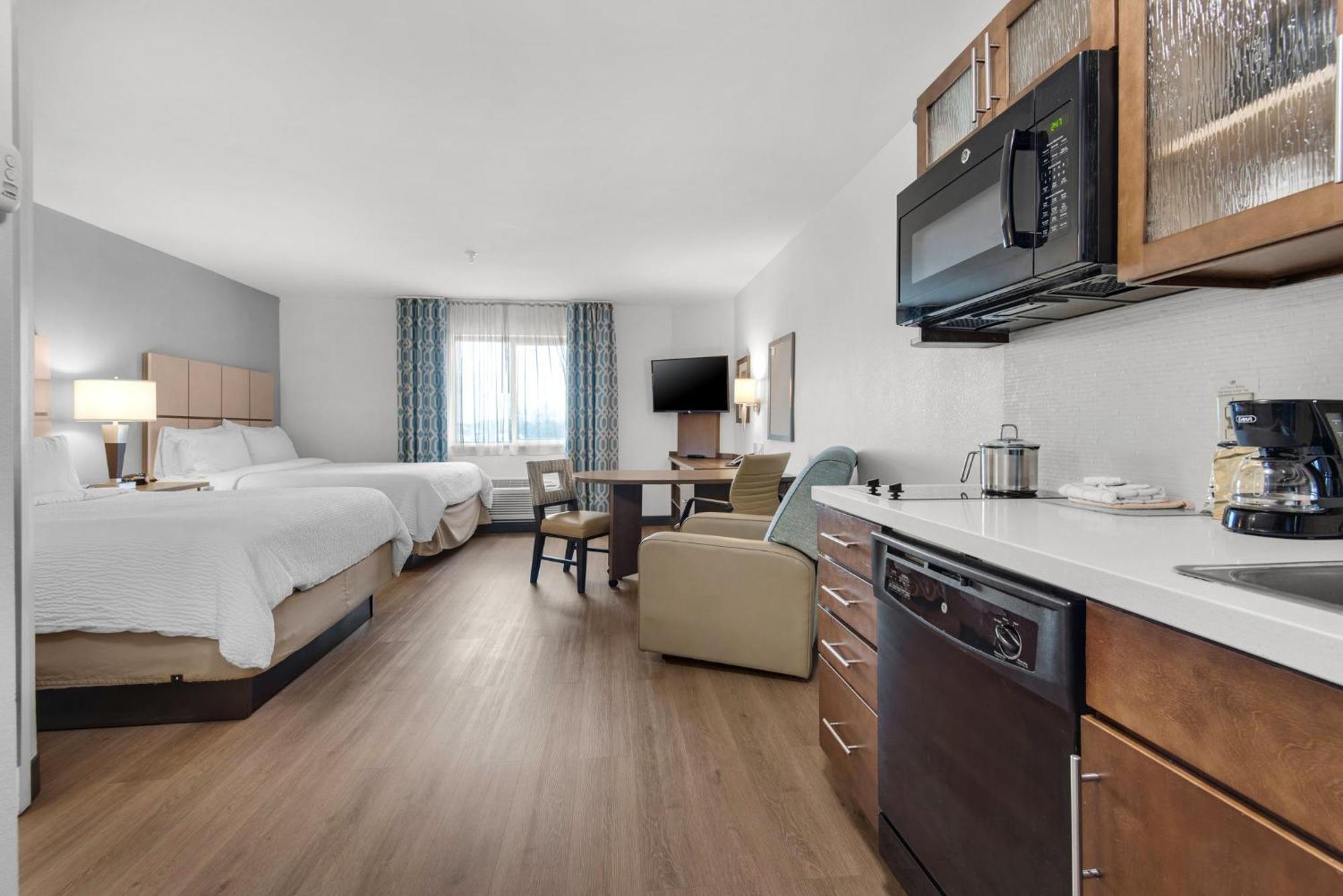 Candlewood - Pensacola - Area By Ihg Hotel