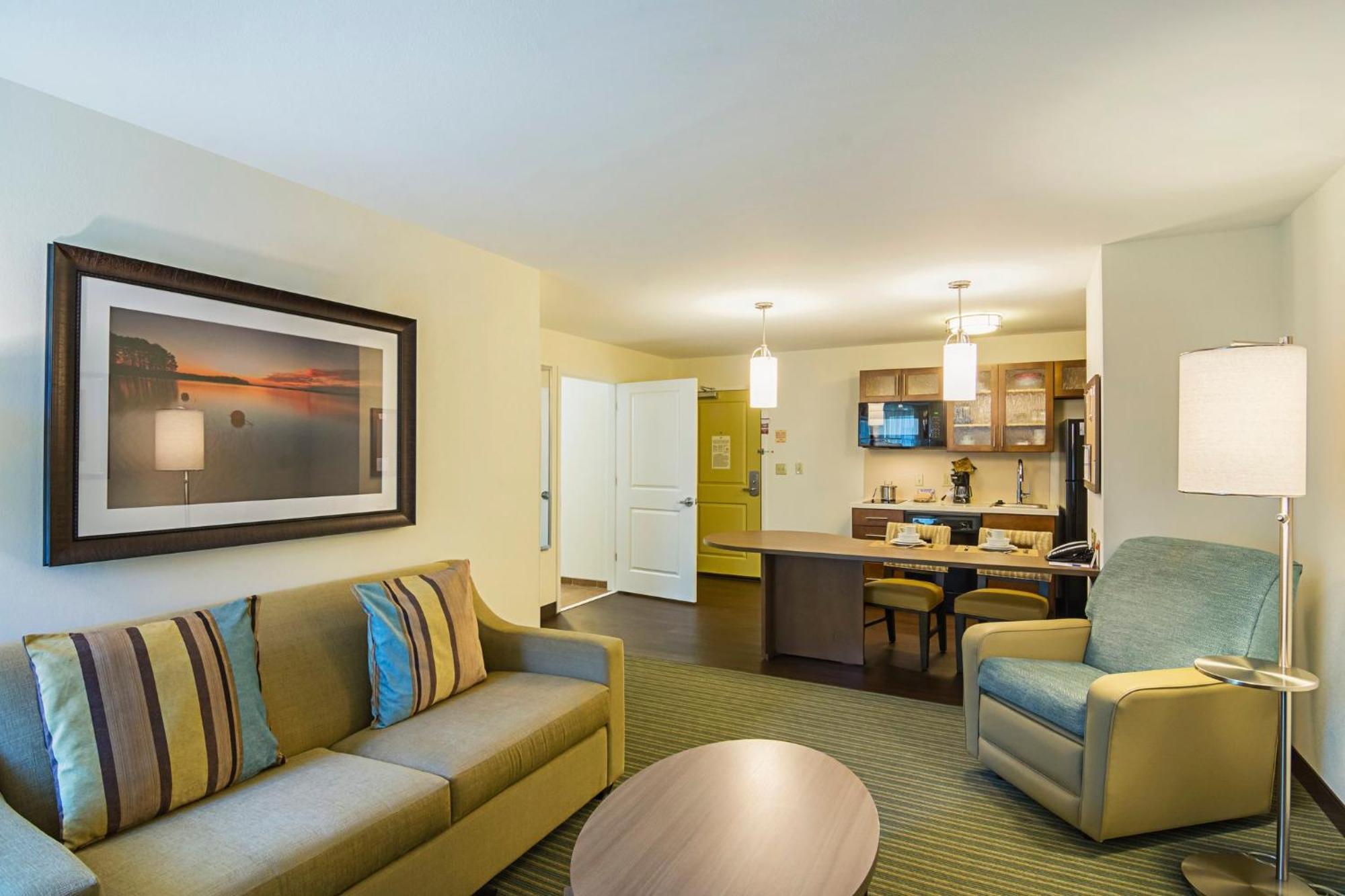 Candlewood - Pensacola - Area By Ihg 3*