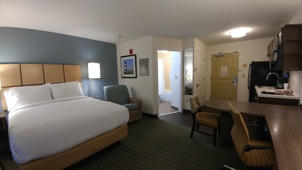 Candlewood - Pensacola - Area By Ihg Hotel