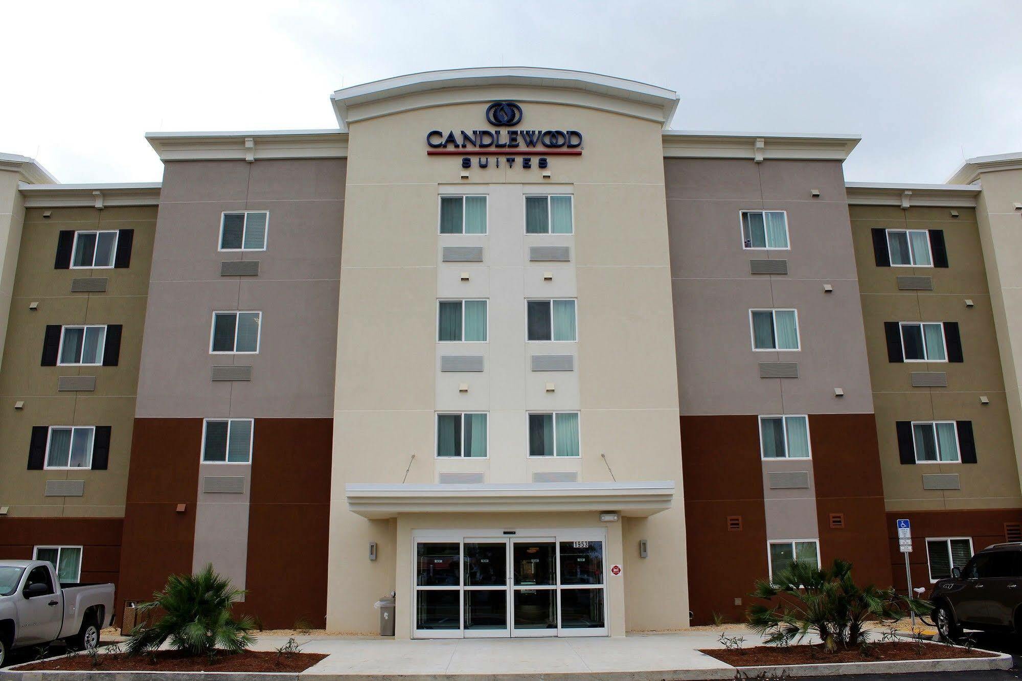 Candlewood - Pensacola - Area By Ihg Ferry Pass