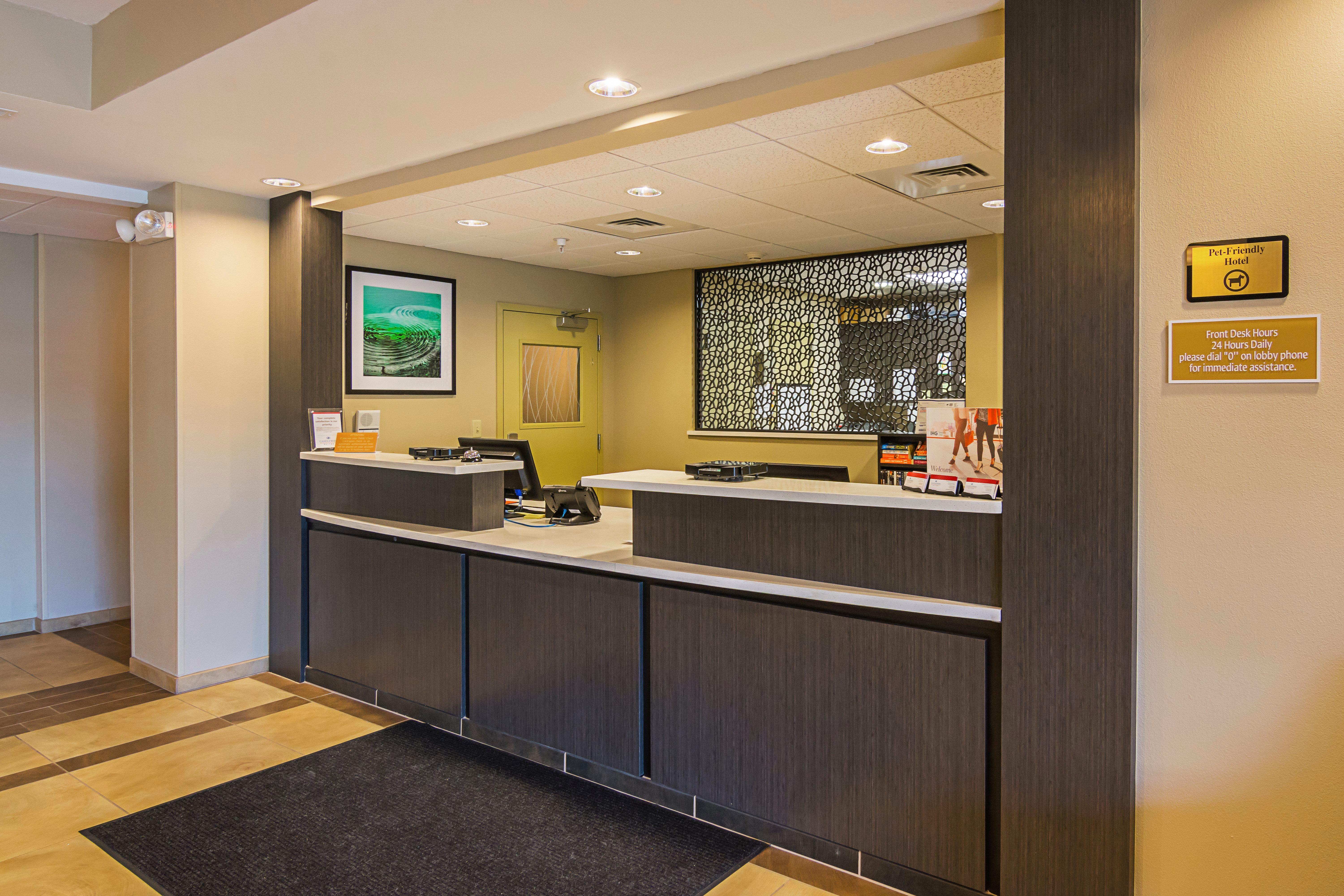 Hotel Candlewood Suites - Pensacola - University Area By Ihg